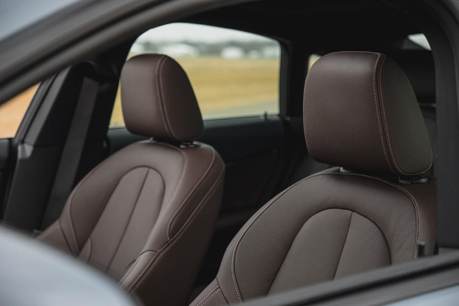 Интерьер BMW 228i xDrive Gran Coupe M Sport (F44) 2020 года  (NA) (фото 19 из 40)